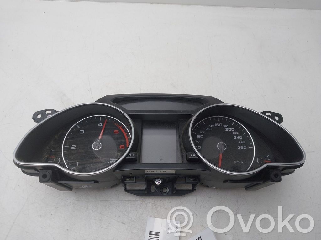 Audi A5 8T 8F Tachimetro (quadro strumenti) 