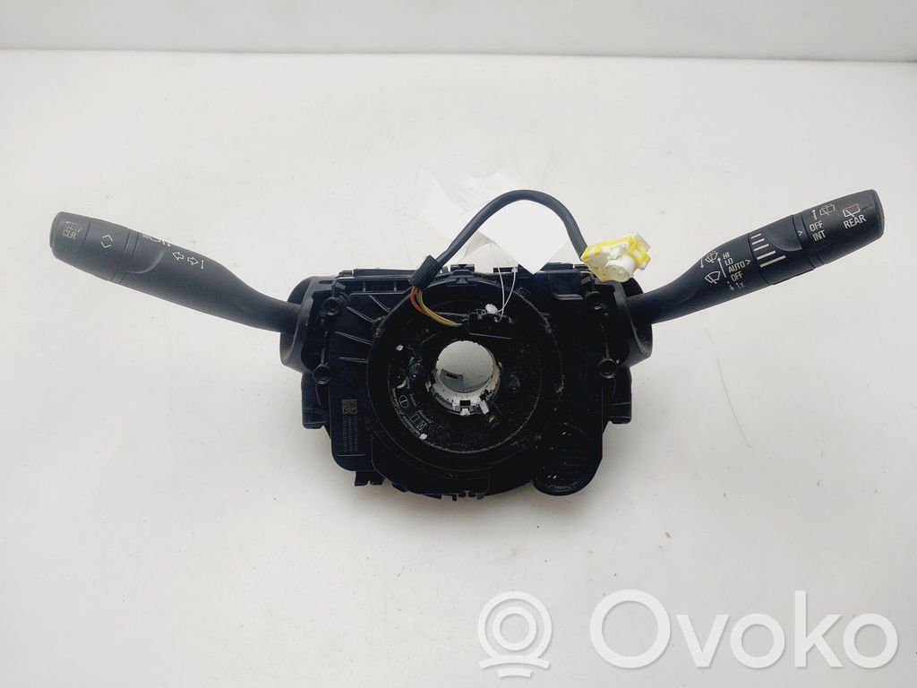 Opel Corsa F Otros interruptores/perillas/selectores 