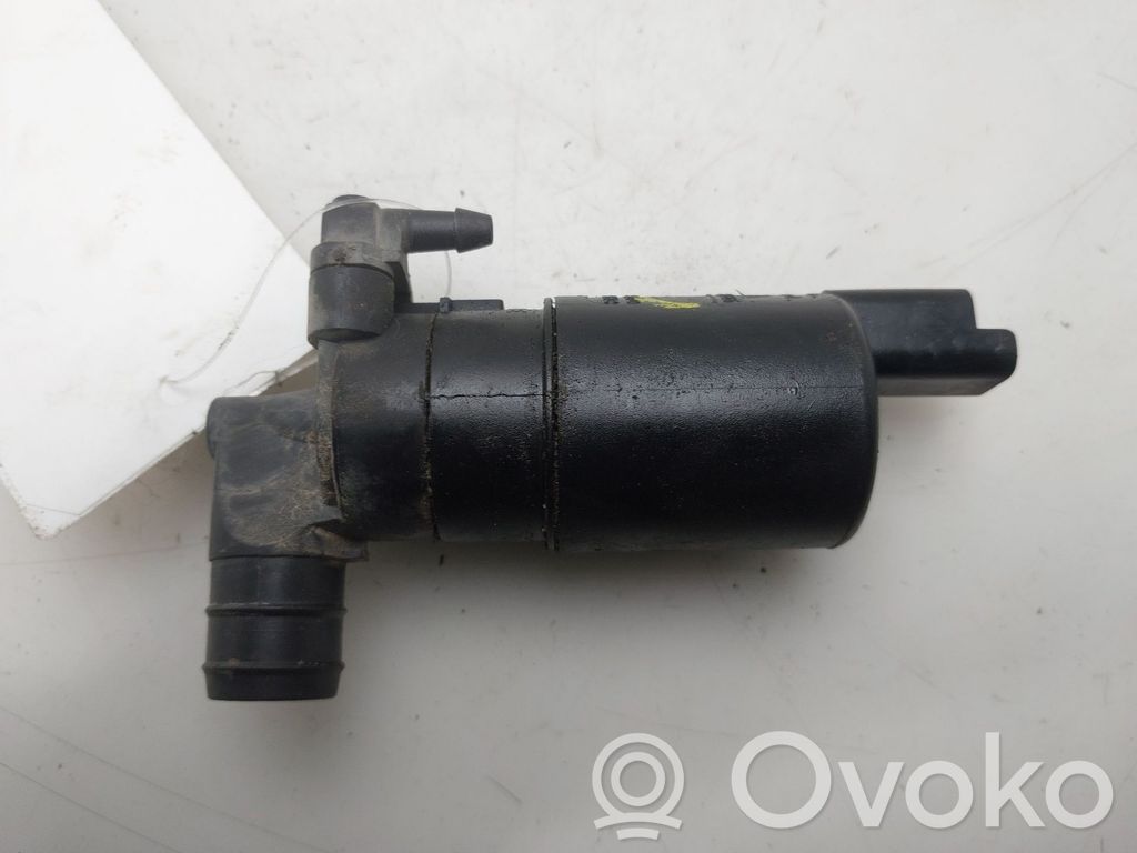 Citroen C5 Windscreen/windshield washer pump 
