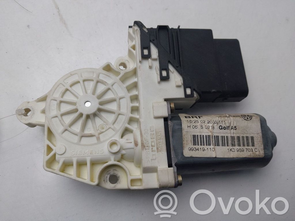 Volkswagen Golf V Moteur de lève-vitre de porte arrière