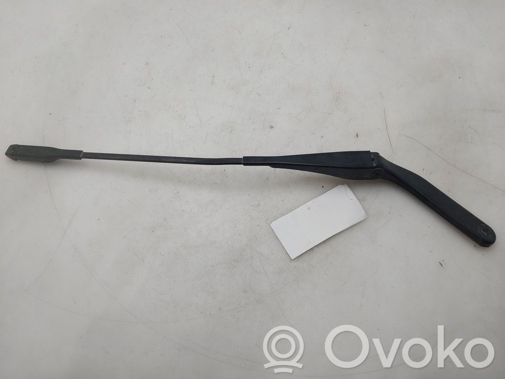 BMW 1 E81 E87 Wischerarm vorne 