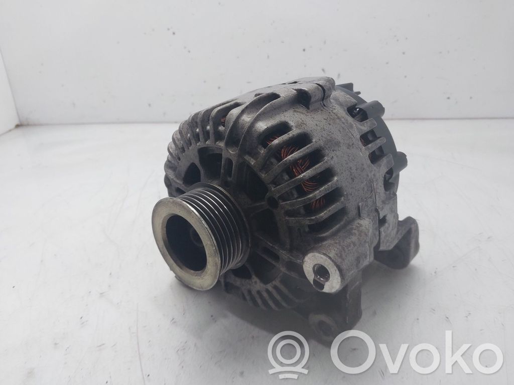 BMW X3 E83 Generator/alternator 