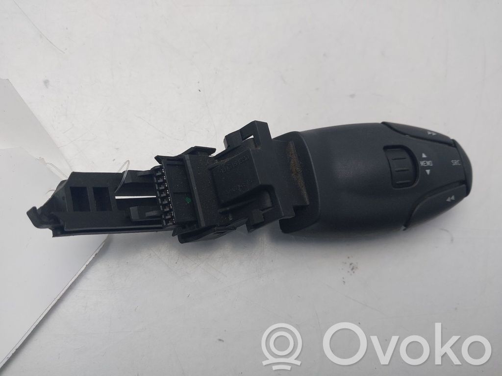 Citroen Berlingo Interruptor de control multifunción 