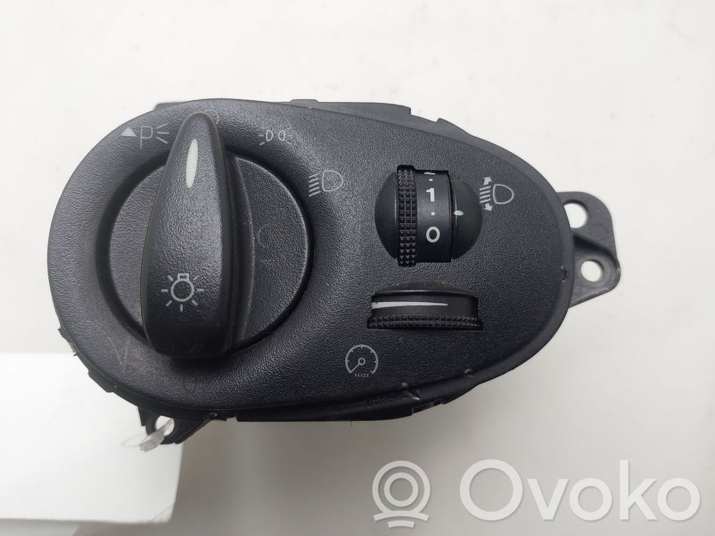 Ford Focus Light switch 