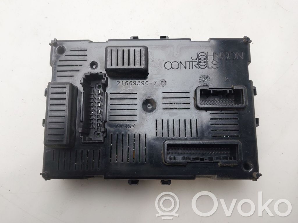 Renault Clio III Autres unités de commande / modules 