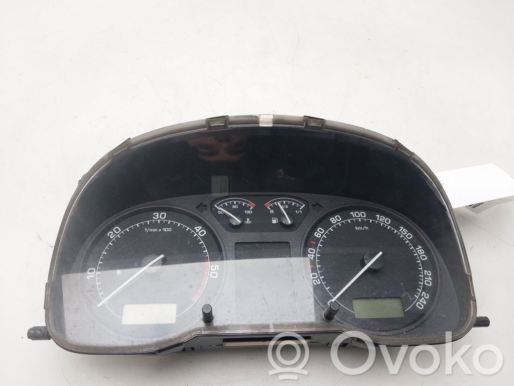 Skoda Octavia Mk2 (1Z) Vitezometru (grup de instrumente) 