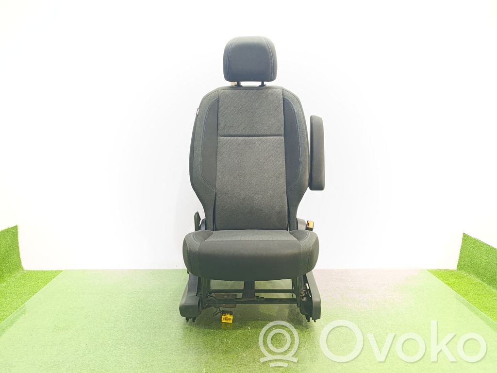 Fotel przedni pasażera   9827060480