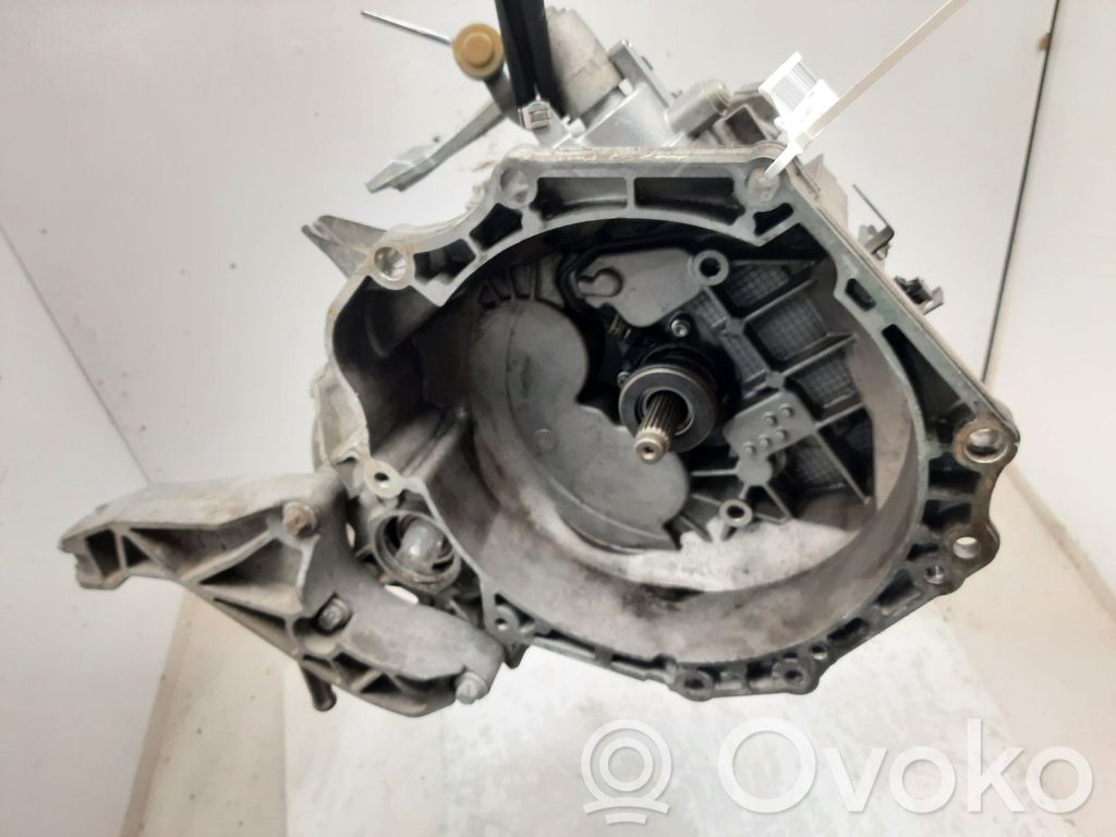 Opel Meriva B Cutie viteze manuală cu 5 trepte 