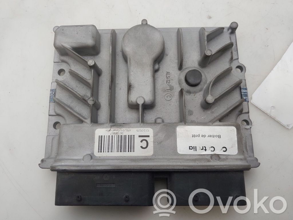 Opel Meriva B Engine control unit/module 