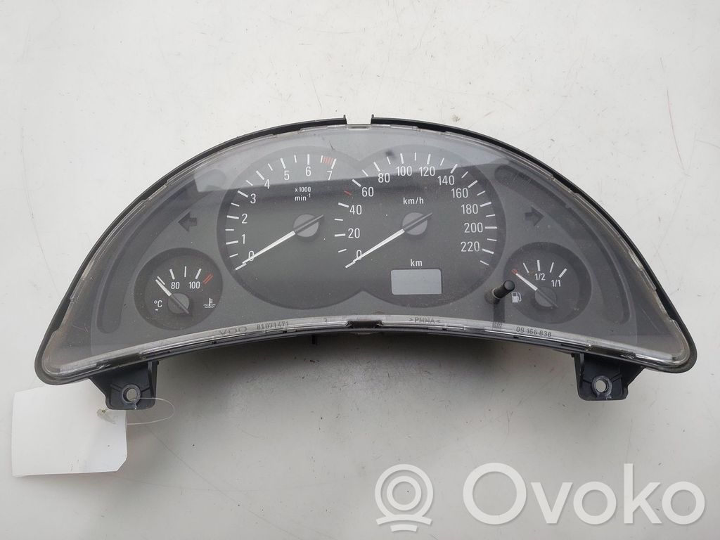 Opel Corsa C Vitezometru (grup de instrumente) 