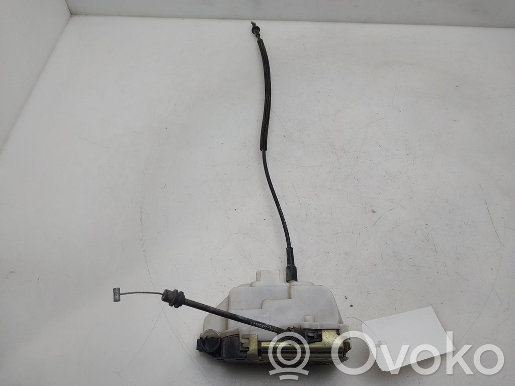 Citroen C3 Priekšpusē slēdzene 