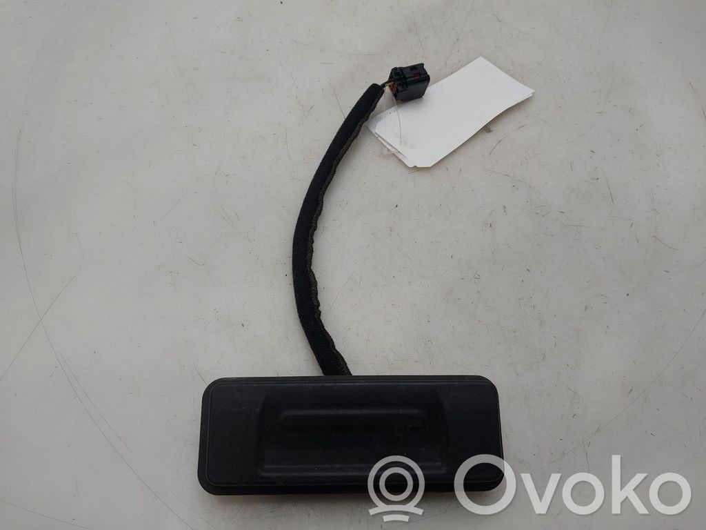 KIA Stonic Manilla exterior del maletero/compartimento de carga 