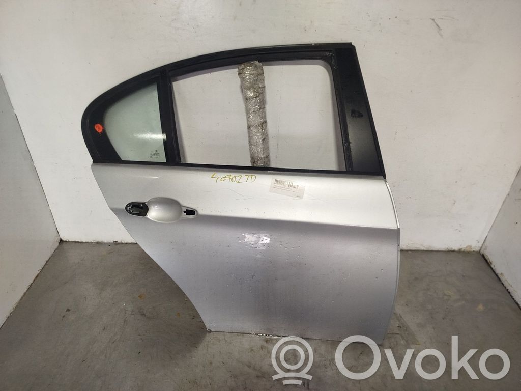 BMW 3 E90 E91 Aizmugurējās durvis 