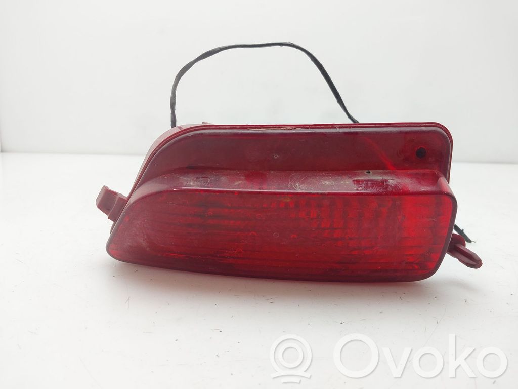 Citroen C4 I Takapuskurin valo 