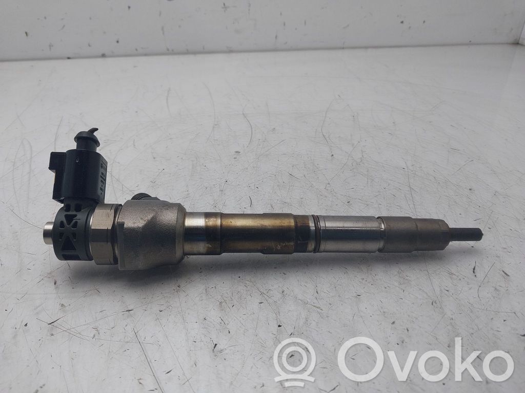 Inyector de combustible   04L130277AD