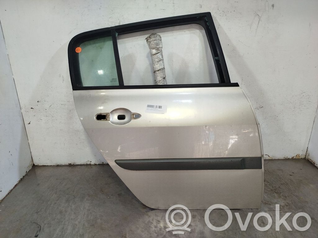 Renault Megane II Puerta trasera 