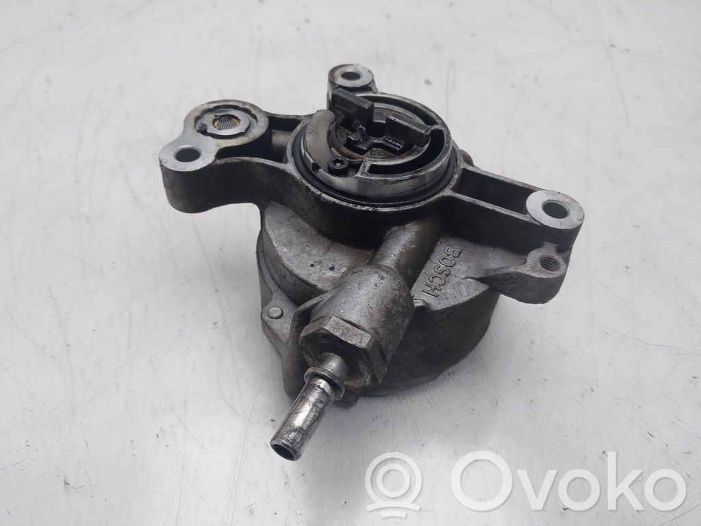 Volvo S40, V40 Pompă vacuum 