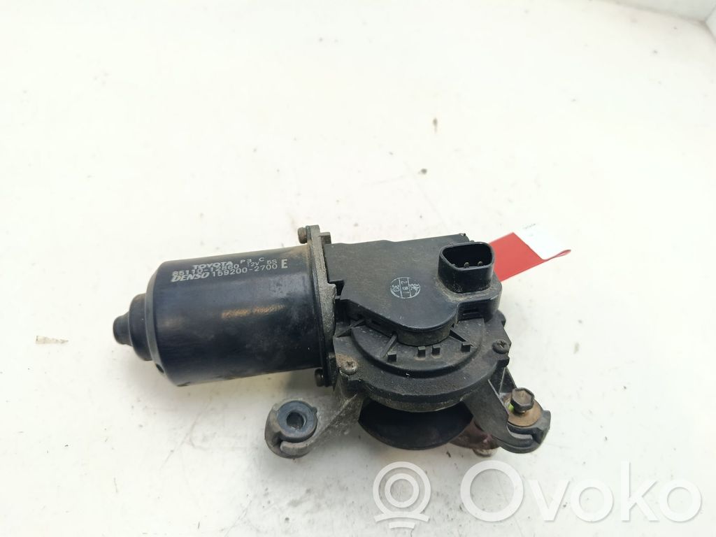 Toyota Corolla E110 Etupyyhkimen vivusto ja moottori 