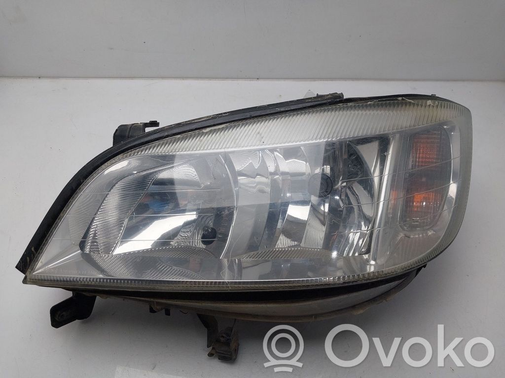 Opel Zafira A Faro/fanale