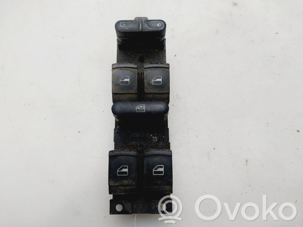 Volkswagen Golf IV Interruttore di controllo dell’alzacristalli elettrico