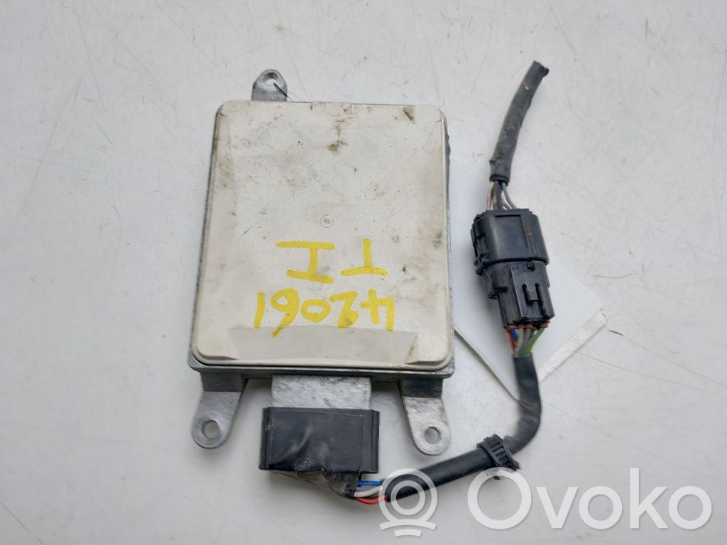 Muut ohjainlaitteet/moduulit   G33D67Y90G