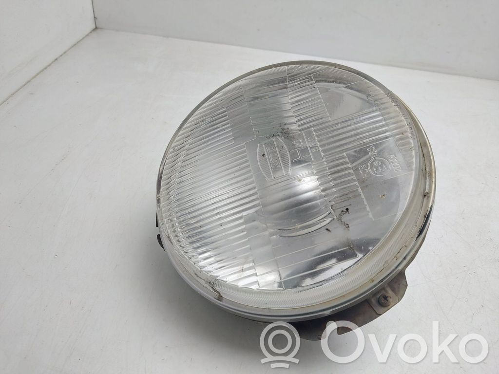 Mitsubishi Montero Faro/fanale