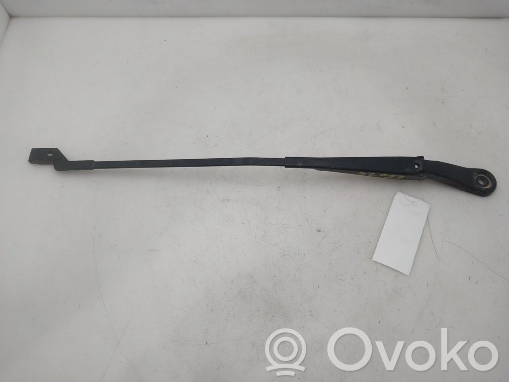 Opel Zafira C Etupyyhkimen sulan varsi 
