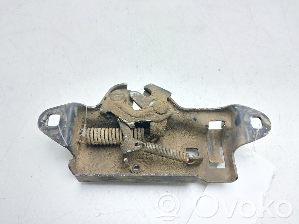 Mitsubishi Montero Încuietoare capotă 