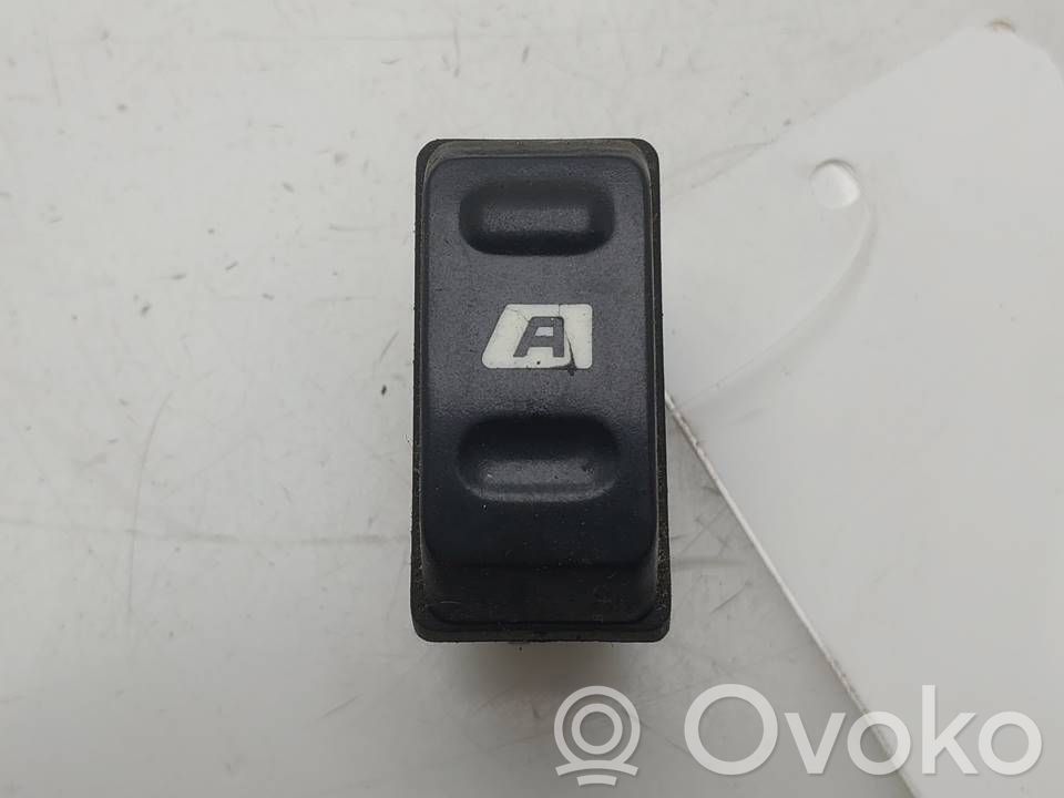 Citroen Xsara Picasso Przyciski szyb