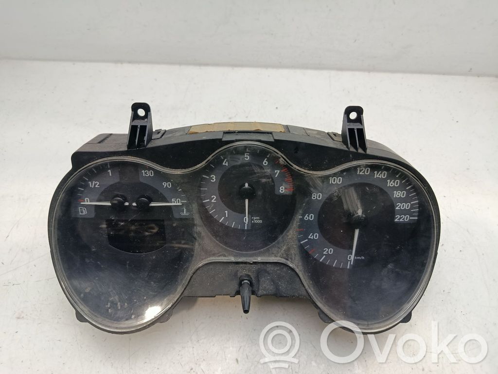 Seat Leon (1P) Geschwindigkeitsmesser Cockpit