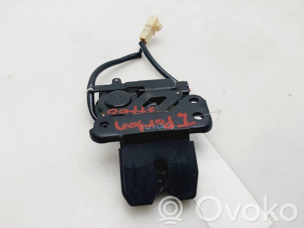 Toyota Avensis T250 Serrure de loquet coffre 