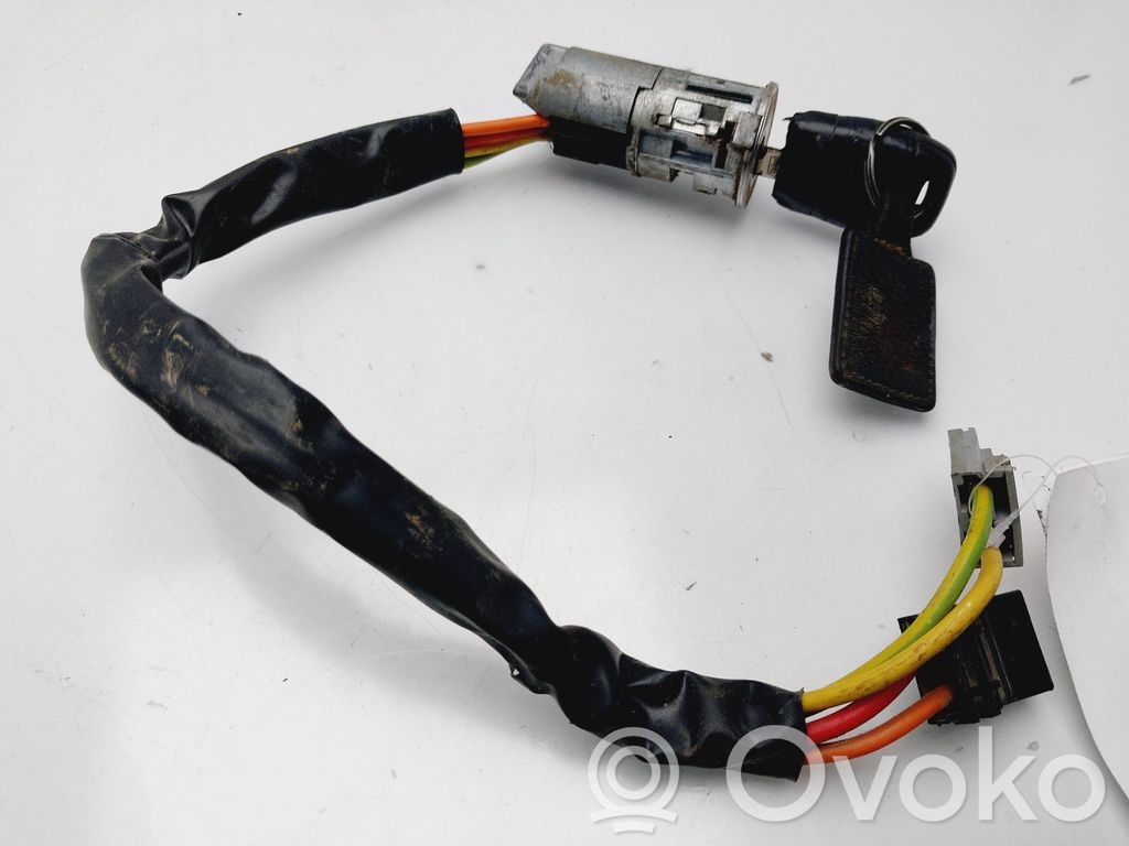 Renault Kangoo I Cerradura de encendido