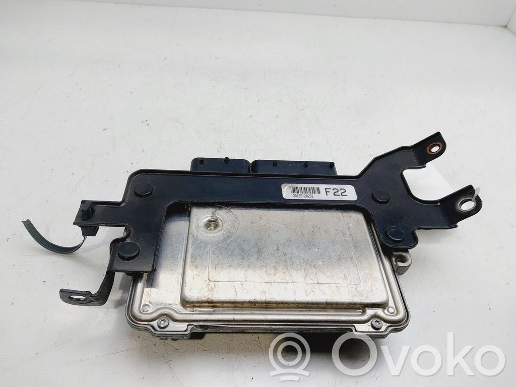 Hyundai i40 Dzinēja vadības bloks