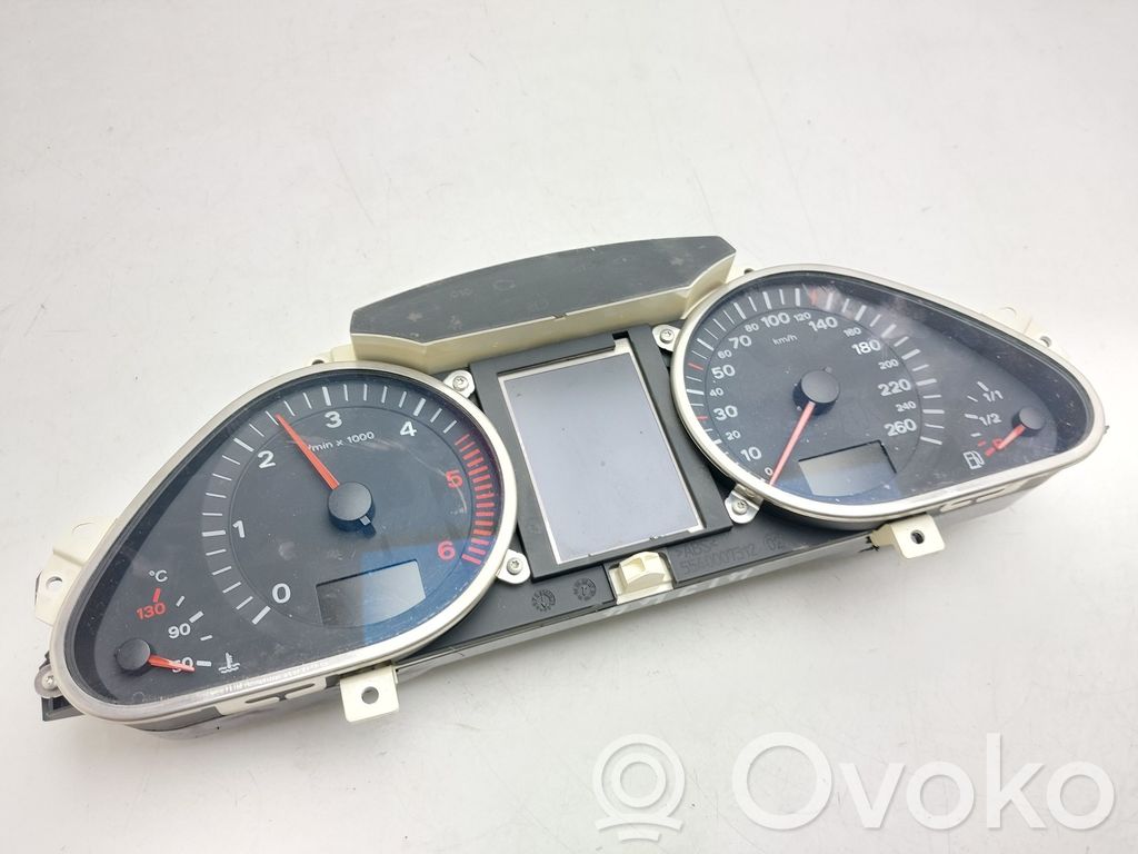 Audi Q7 4L Spidometrs (instrumentu panelī)