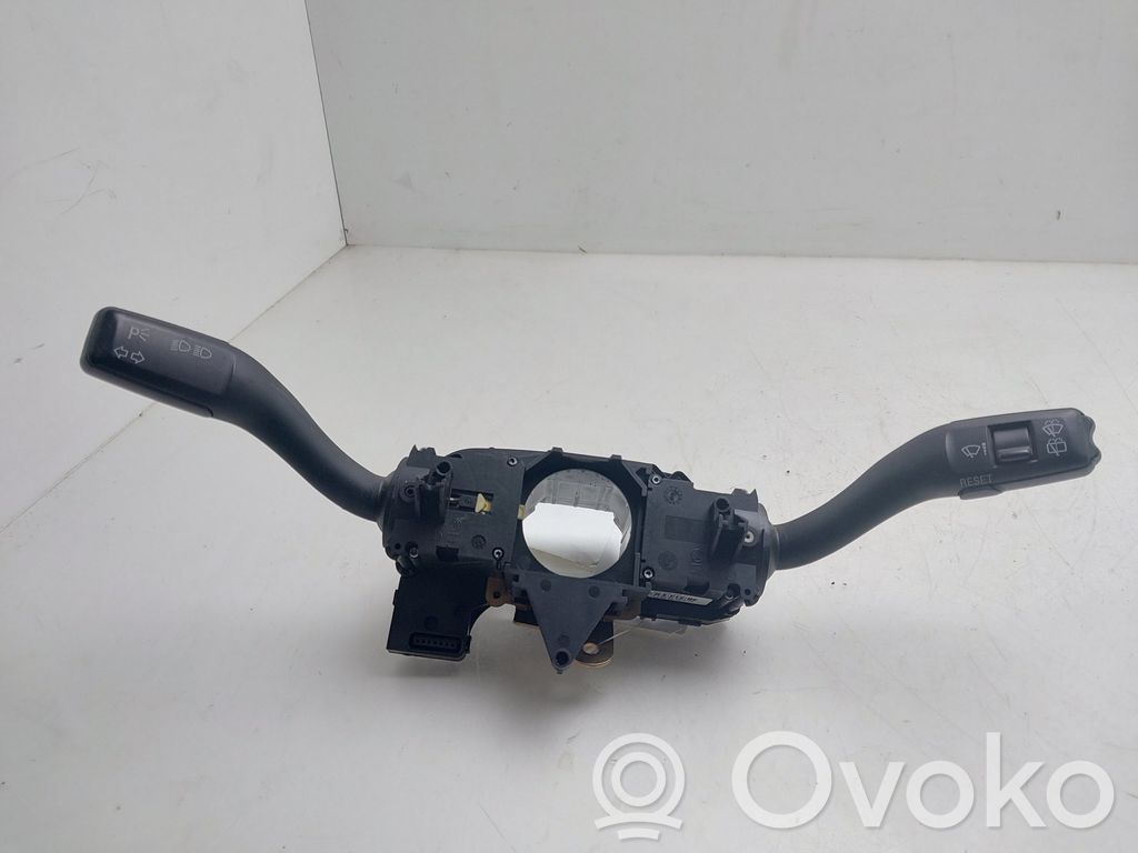 Audi Q7 4L Boutons / interrupteurs volant 