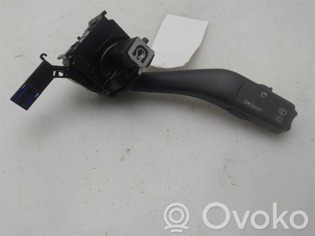 Seat Leon (1P) Pyyhkijän vipu 