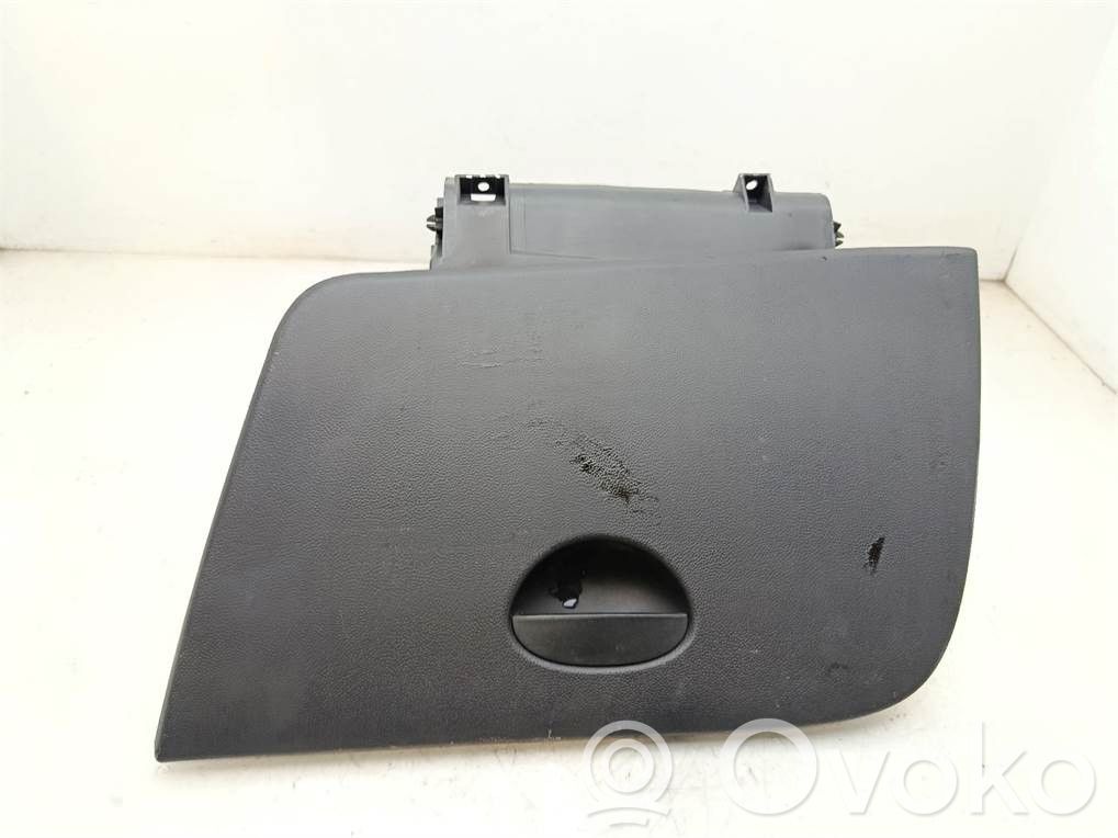 Seat Leon (1P) Vano portaoggetti 