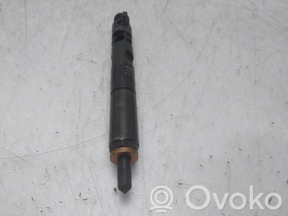 Renault Kangoo I Inyector de combustible 