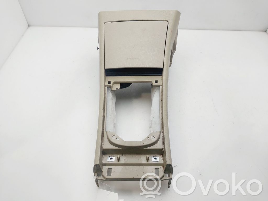 Nissan Tiida C11 Console centrale