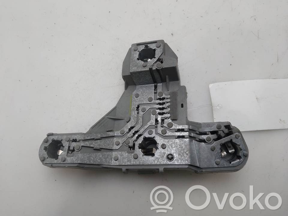 Toyota Corolla E120 E130 Porte ampoule de feu arrière 