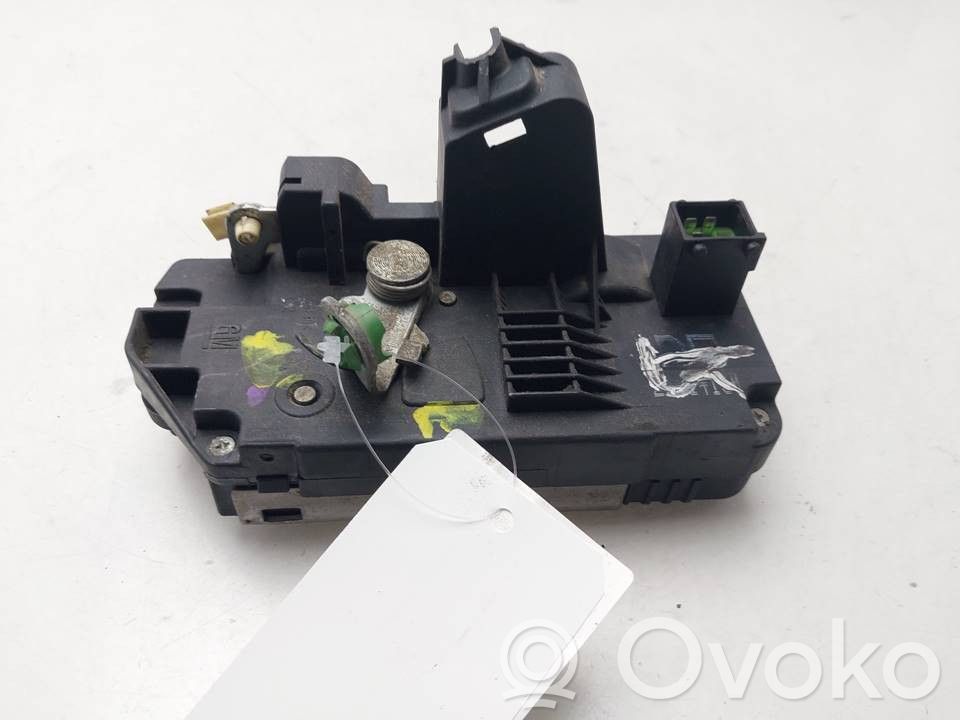 Opel Vectra B Rear door lock 