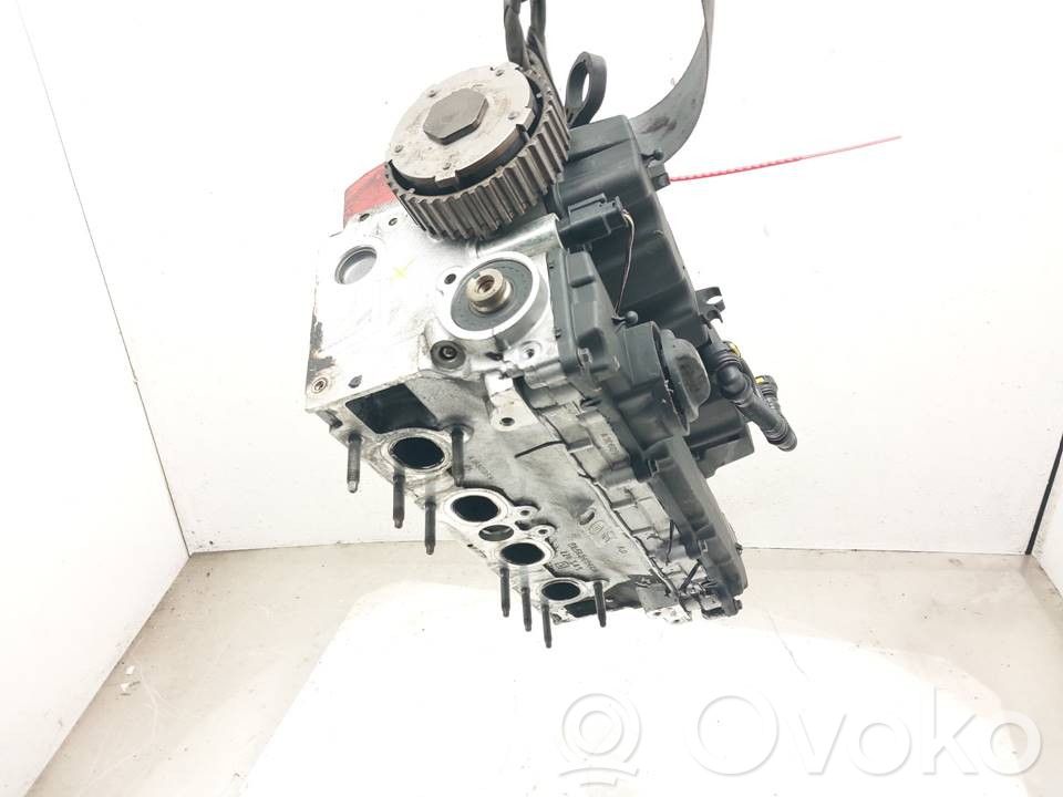 Citroen C4 I Chiulasă motor 