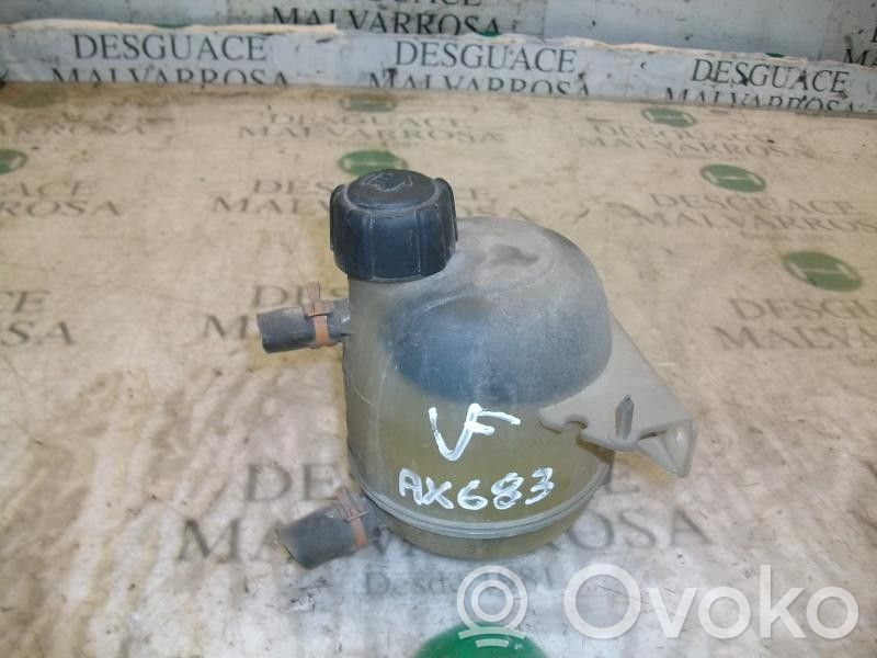 Depósito de expansión de combustible