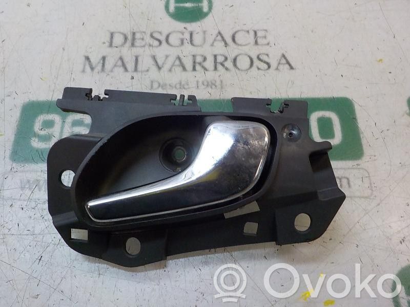 Manecilla interna puerta trasera   13297814