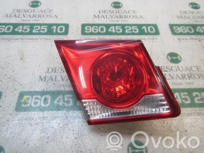 Chevrolet Cruze Lampă spate în caroserie 