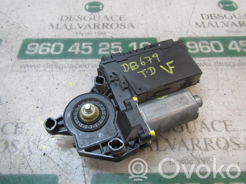 Seat Exeo (3R) Macara geam ușă spate cu motor