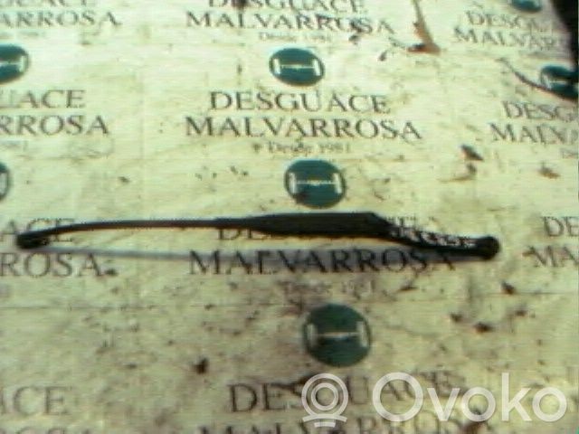 Front wiper blade arm   61618392002