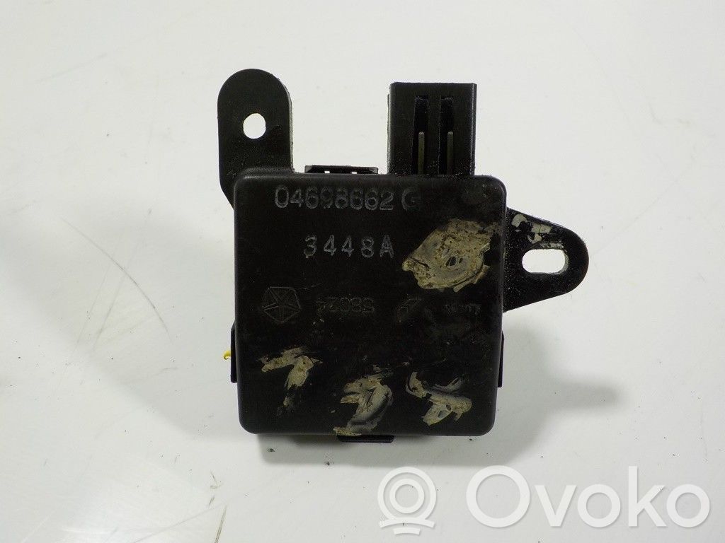 Altre centraline/moduli   04698662G