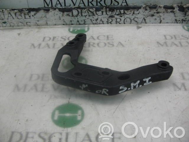 Soporte de montaje del motor