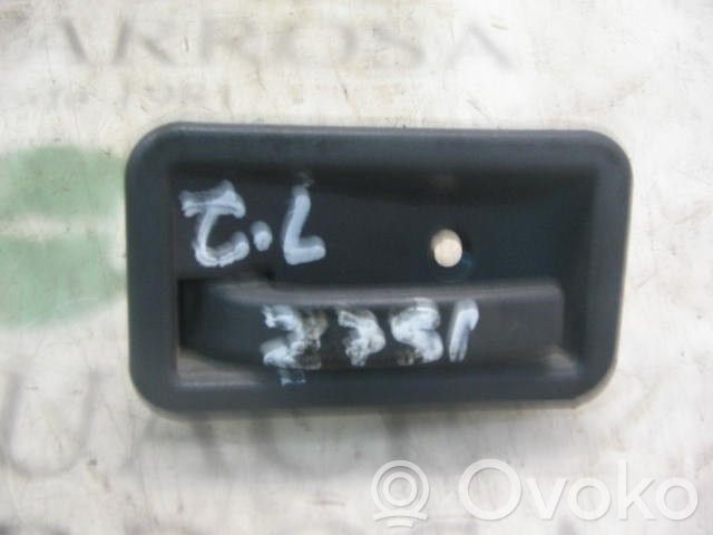 Manecilla interna puerta trasera